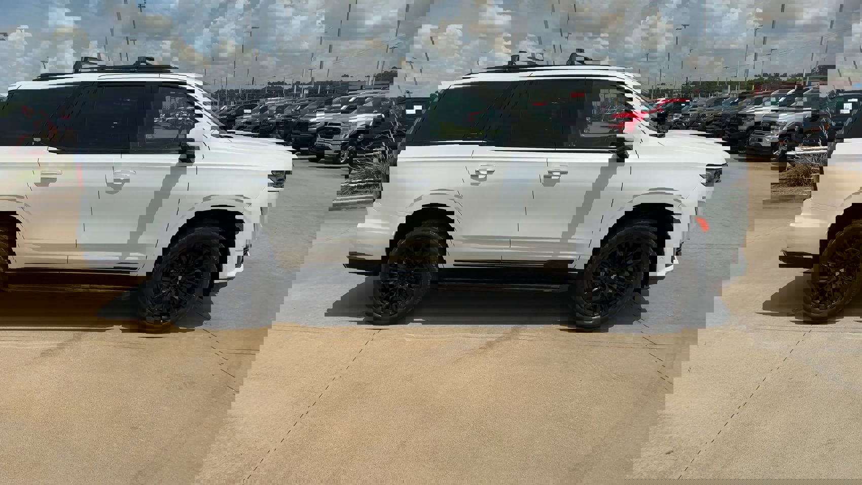 2021 Cadillac Escalade Sport Platinum photo 9