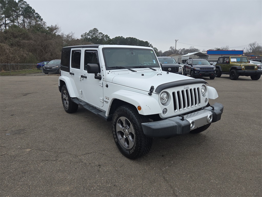 2017 Jeep Wrangler Unlimited Sahara's photo