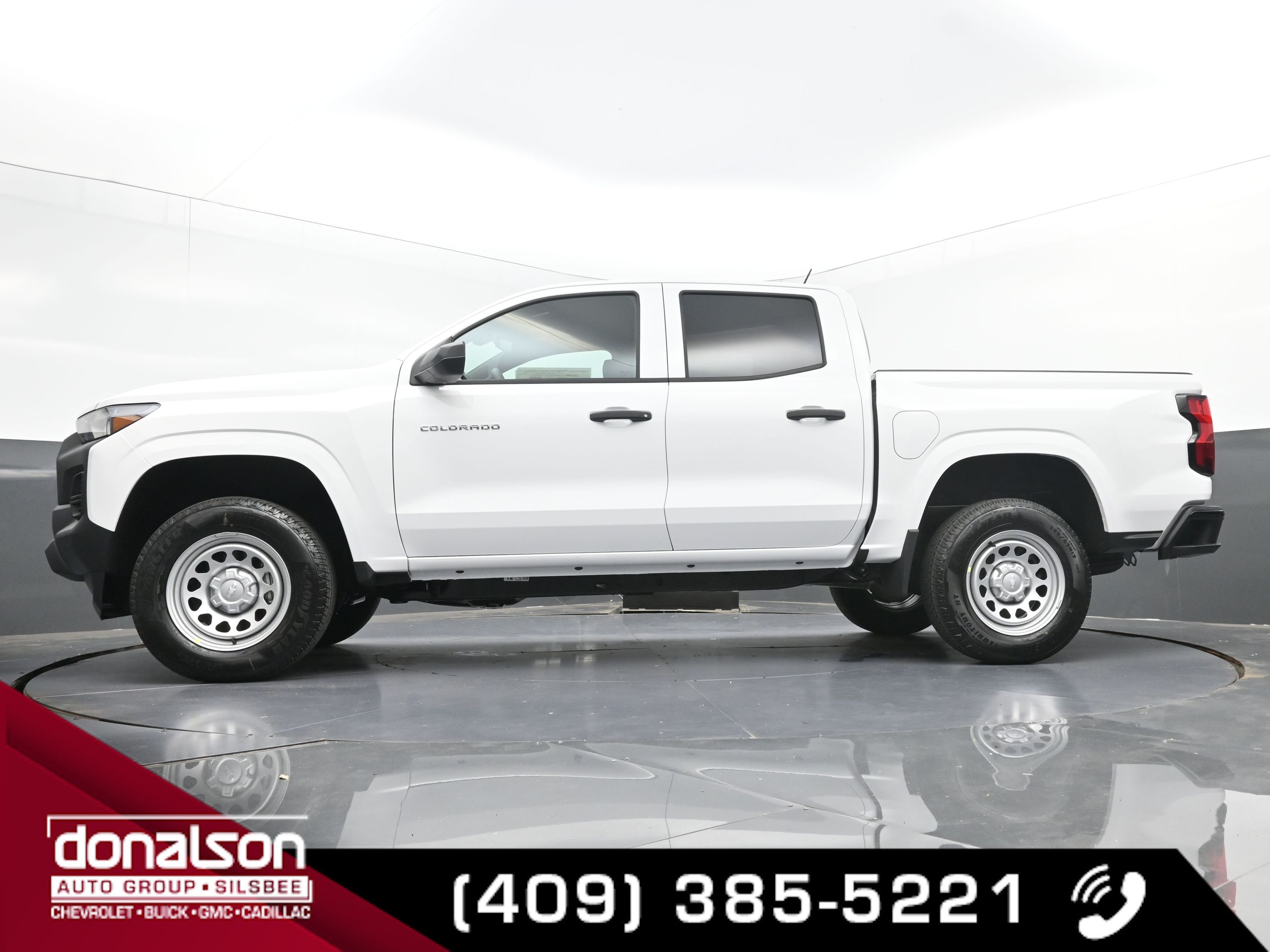2025 Chevrolet Colorado Work Truck photo 13