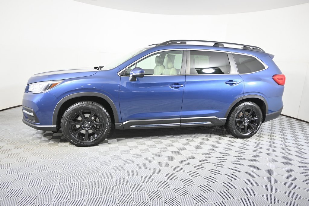 Used 2019 Subaru Ascent Limited with VIN 4S4WMAPD9K3489766 for sale in Forest Lake, Minnesota
