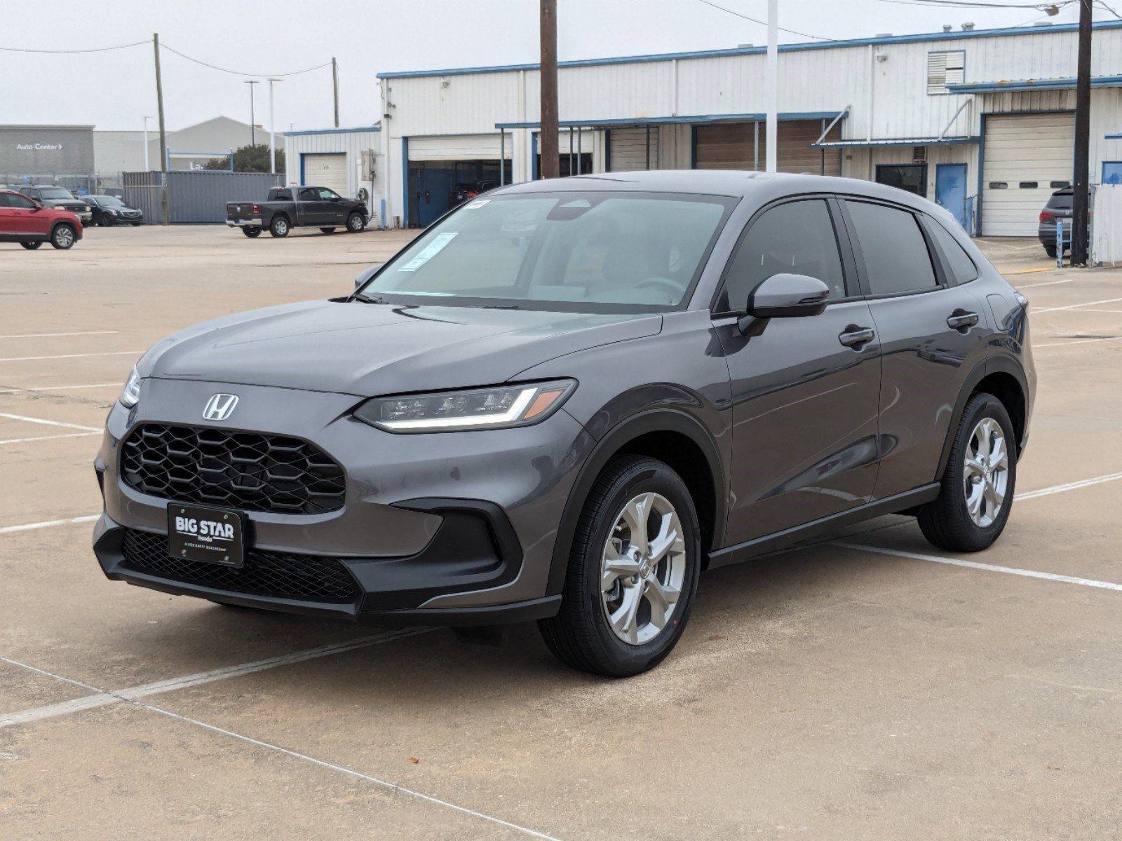 2025 Honda HR-V LX photo 4