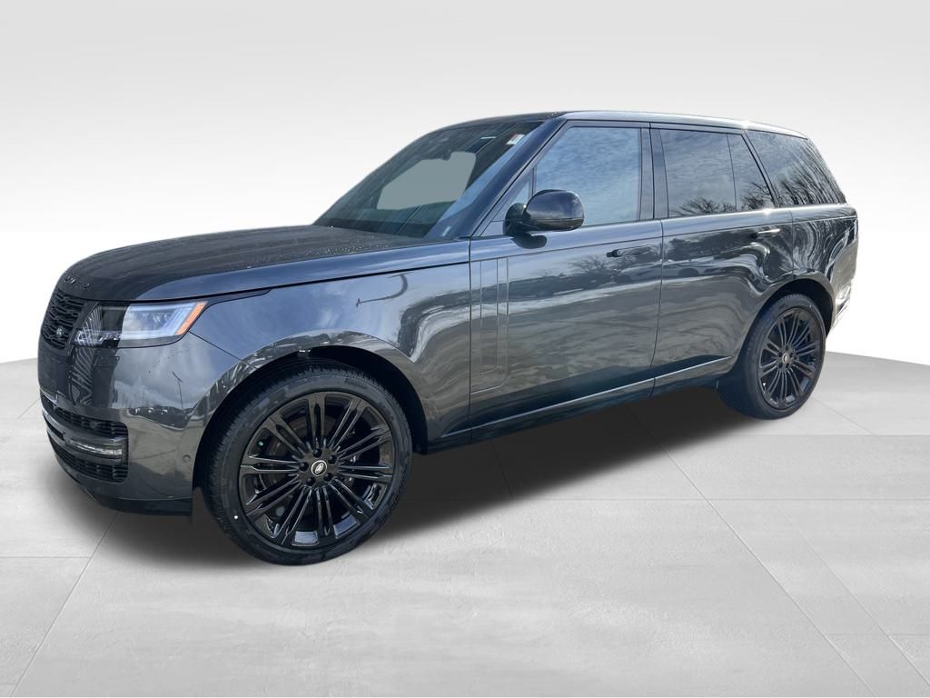 2025 Land Rover Range Rover SE's photo