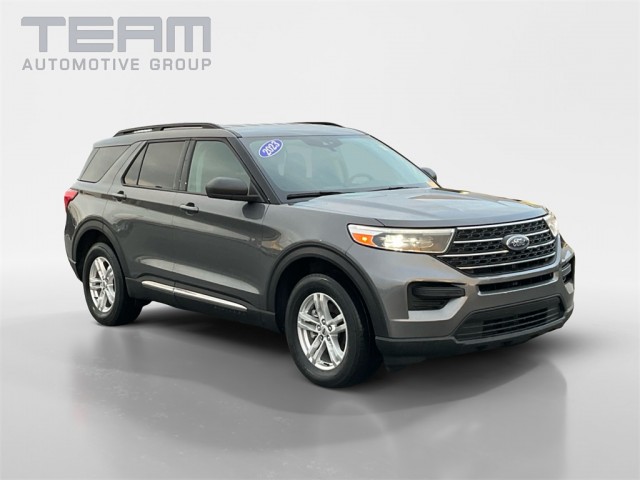 2023 Ford Explorer XLT's photo