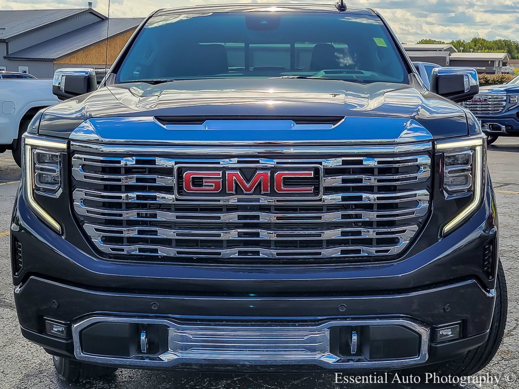 2026 Gmc Sierra Denali photo 2