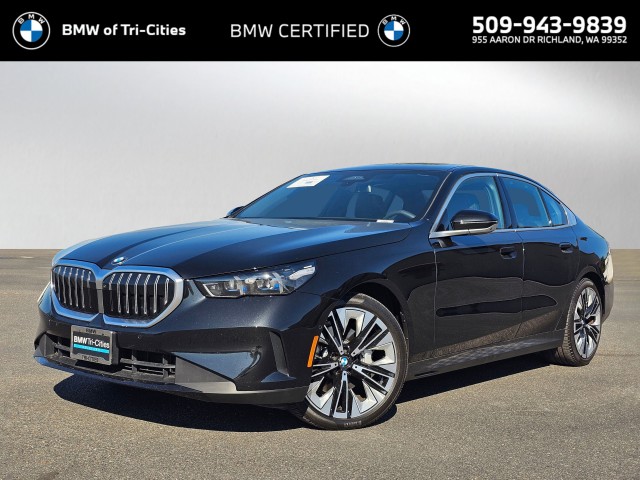 New 2025 BMW 5 Series 530i xDrive 4dr Car in Richland #BZ14863