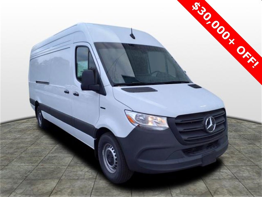 2024 Mercedes-Benz eSprinter Cargo Van Base's photo