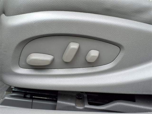 2015 Chevrolet Impala 2LT photo 4