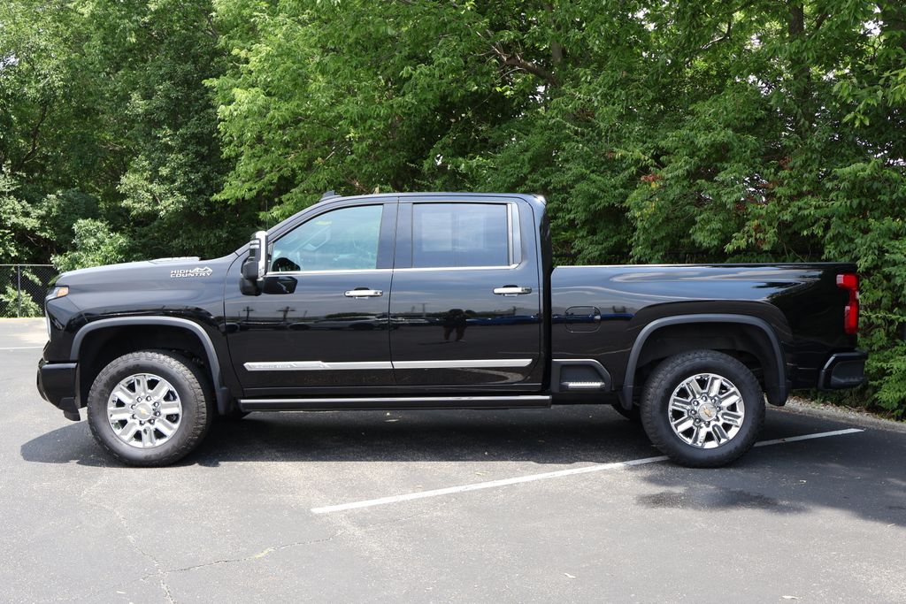 2024 Chevrolet Silverado 2500HD High Country photo 4