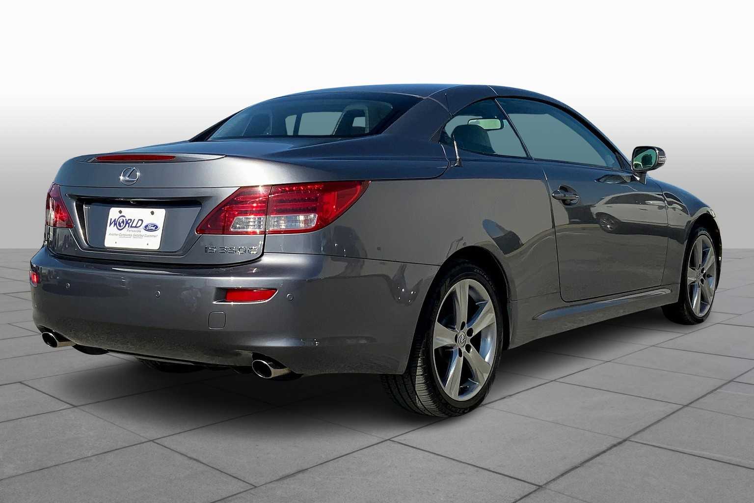 2012 Lexus IS 350C photo 11
