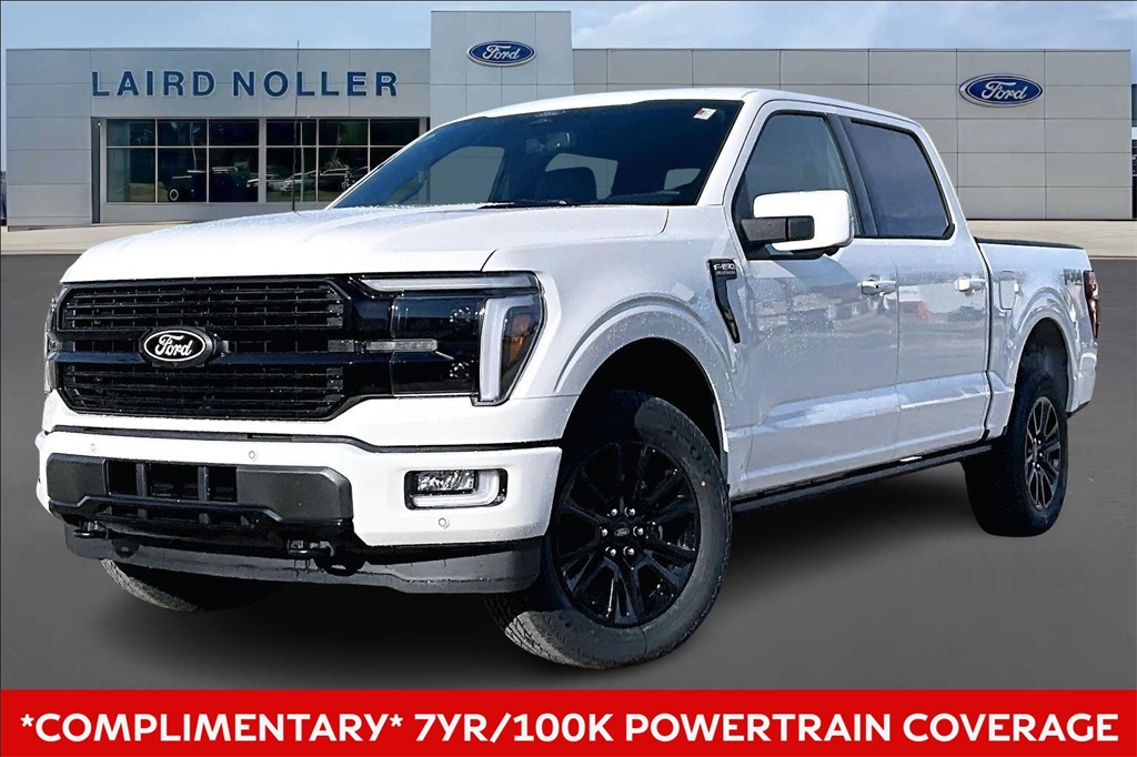 2025 Ford F-150 Platinum's photo