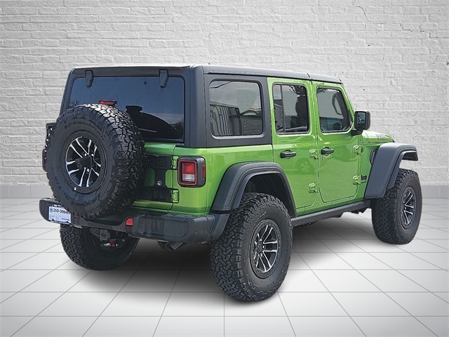 2025 Jeep Wrangler Willys photo 4