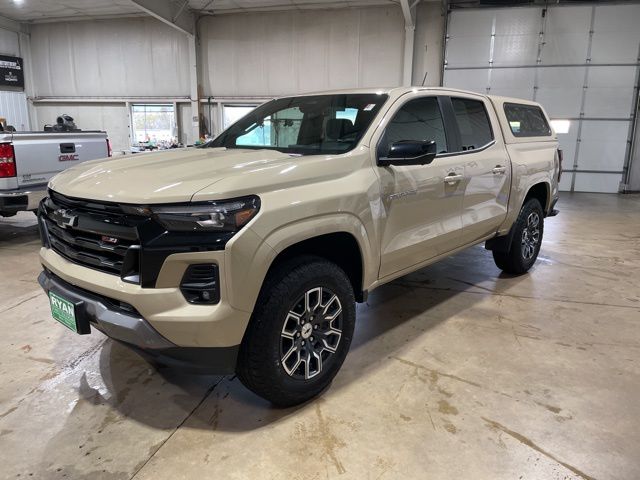2024 Chevrolet Colorado Z71 photo 4