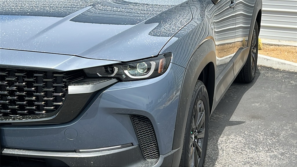 2025 Mazda CX-50 Premium photo 4