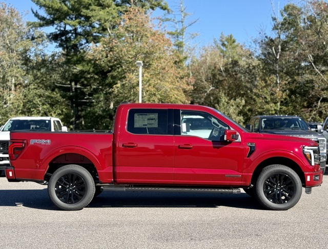 2025 Ford F-150 Lariat photo 3