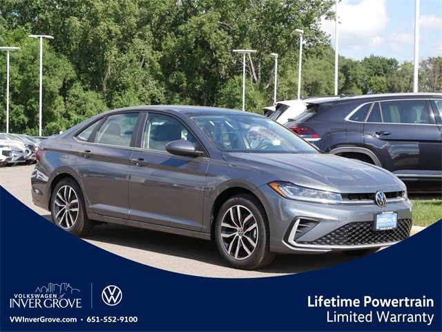 2025 Volkswagen Jetta SE's photo