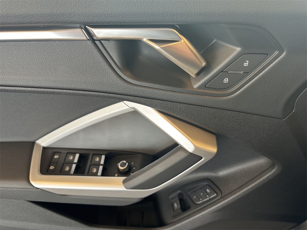 2025 Audi Q3 Premium S line photo 13