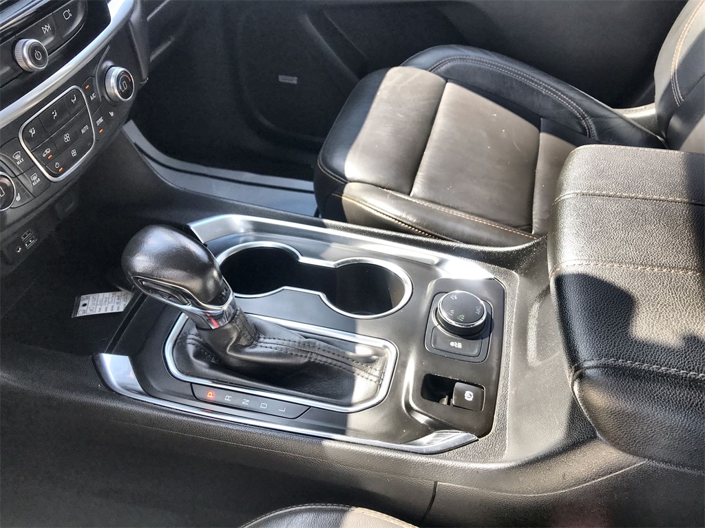 2021 Chevrolet Traverse Leather photo 20