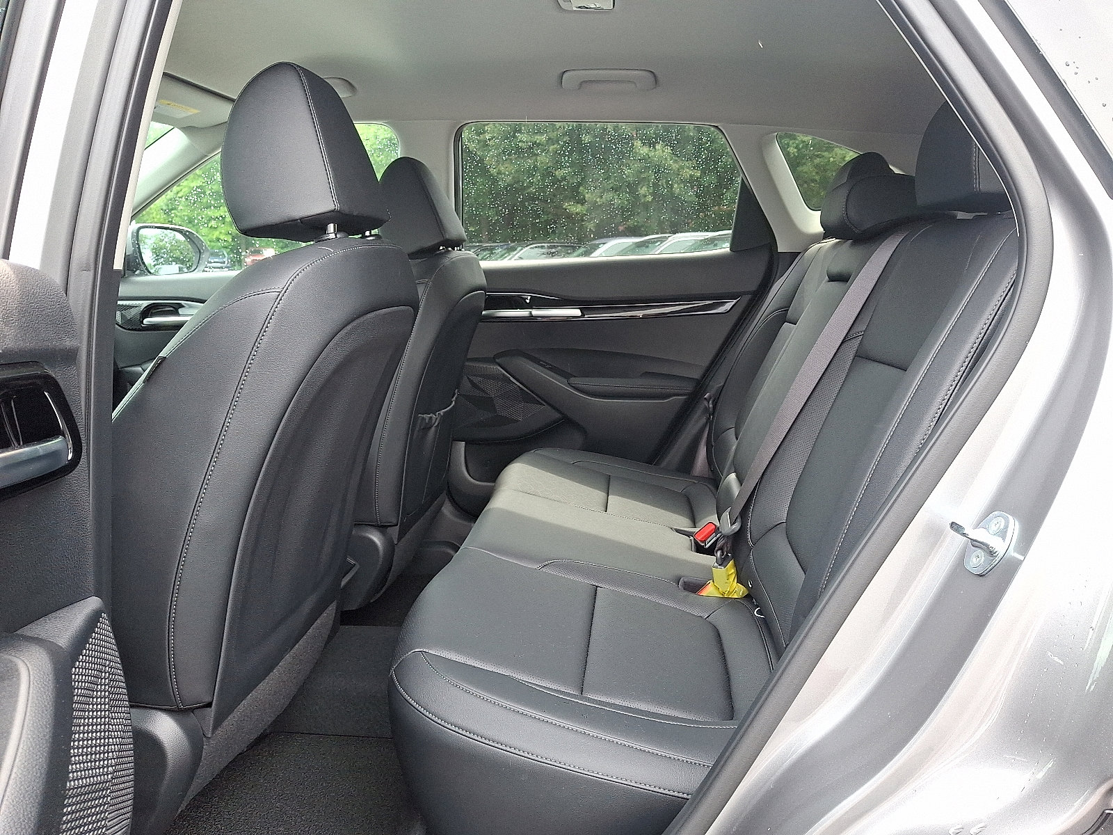 2025 Kia Seltos EX photo 5
