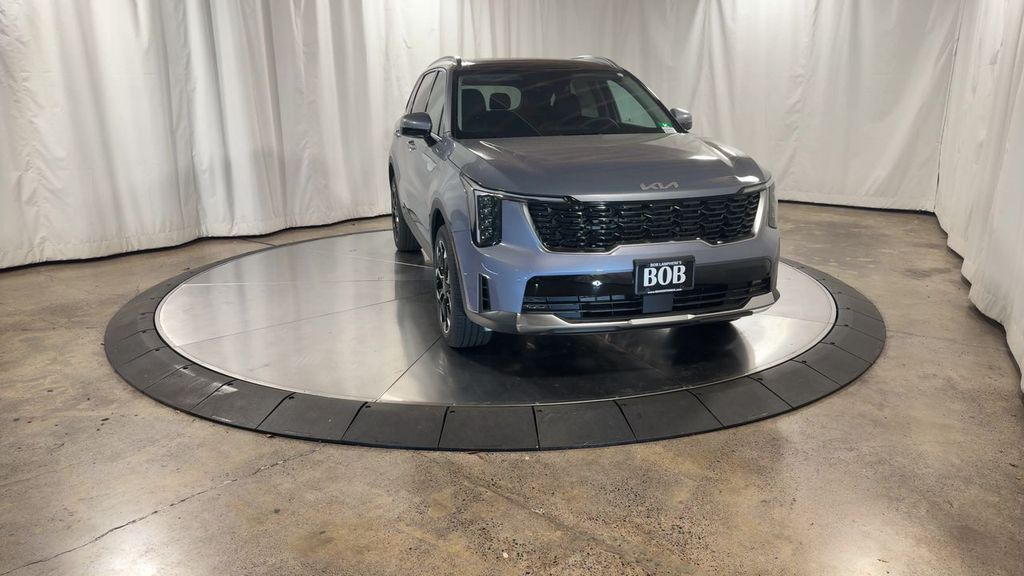 2025 Kia Sorento EX photo 4