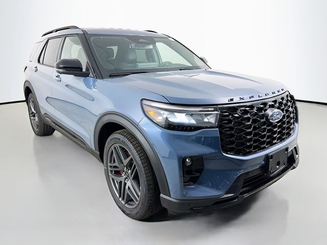 2026 Ford Explorer ST-LINE's photo