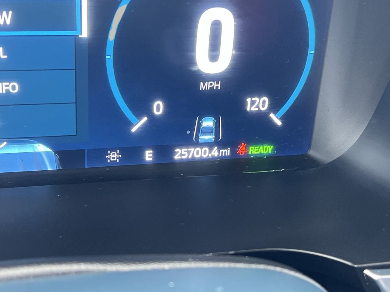 2022 Ford F-150 Limited photo 30