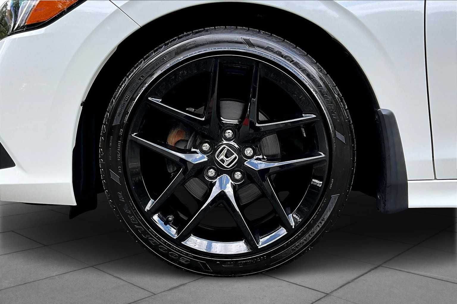 2023 Honda Civic Sport photo 10