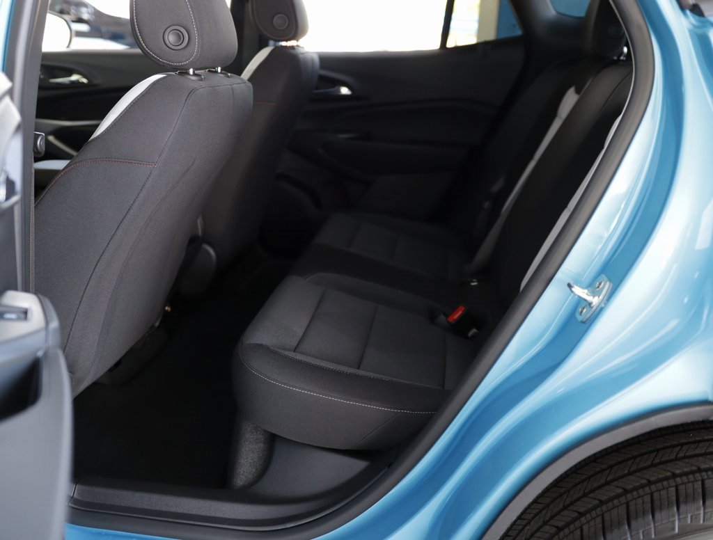 2025 Chevrolet Trax photo 22