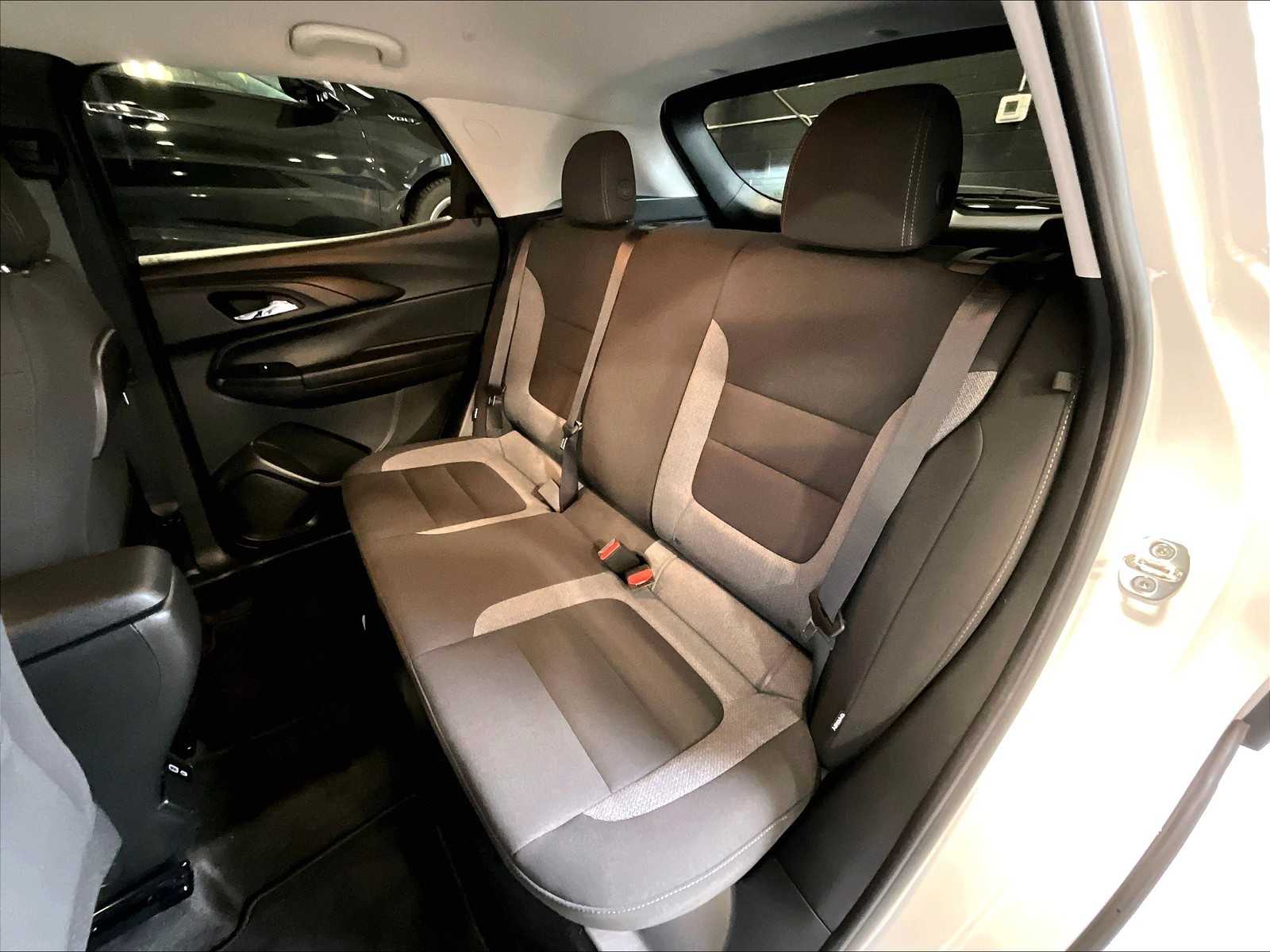 2022 Chevrolet Trailblazer LT photo 14