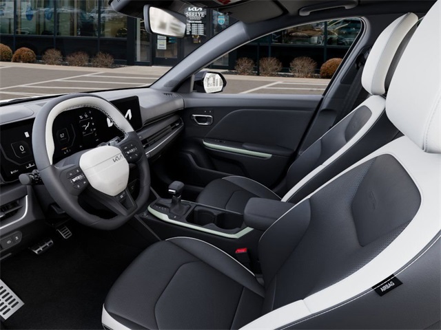 2025 Kia K4 GT-Line Turbo photo 15
