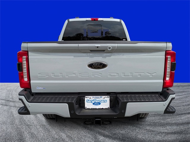 2025 Ford F-350 Lariat photo 4