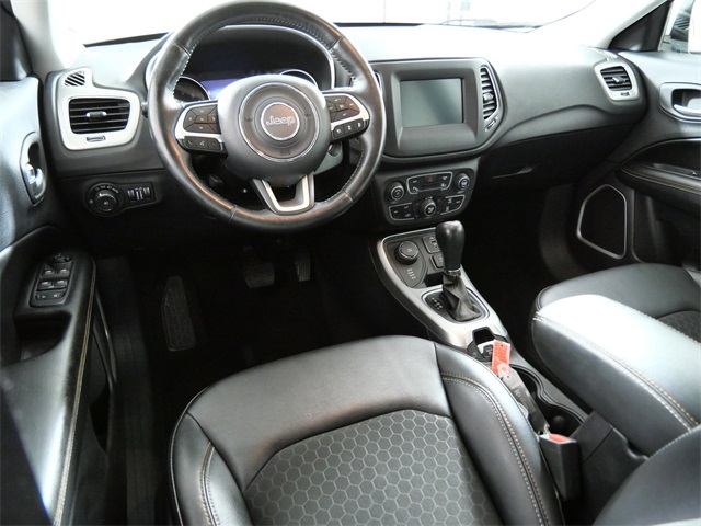 2019 Jeep Compass Latitude photo 3