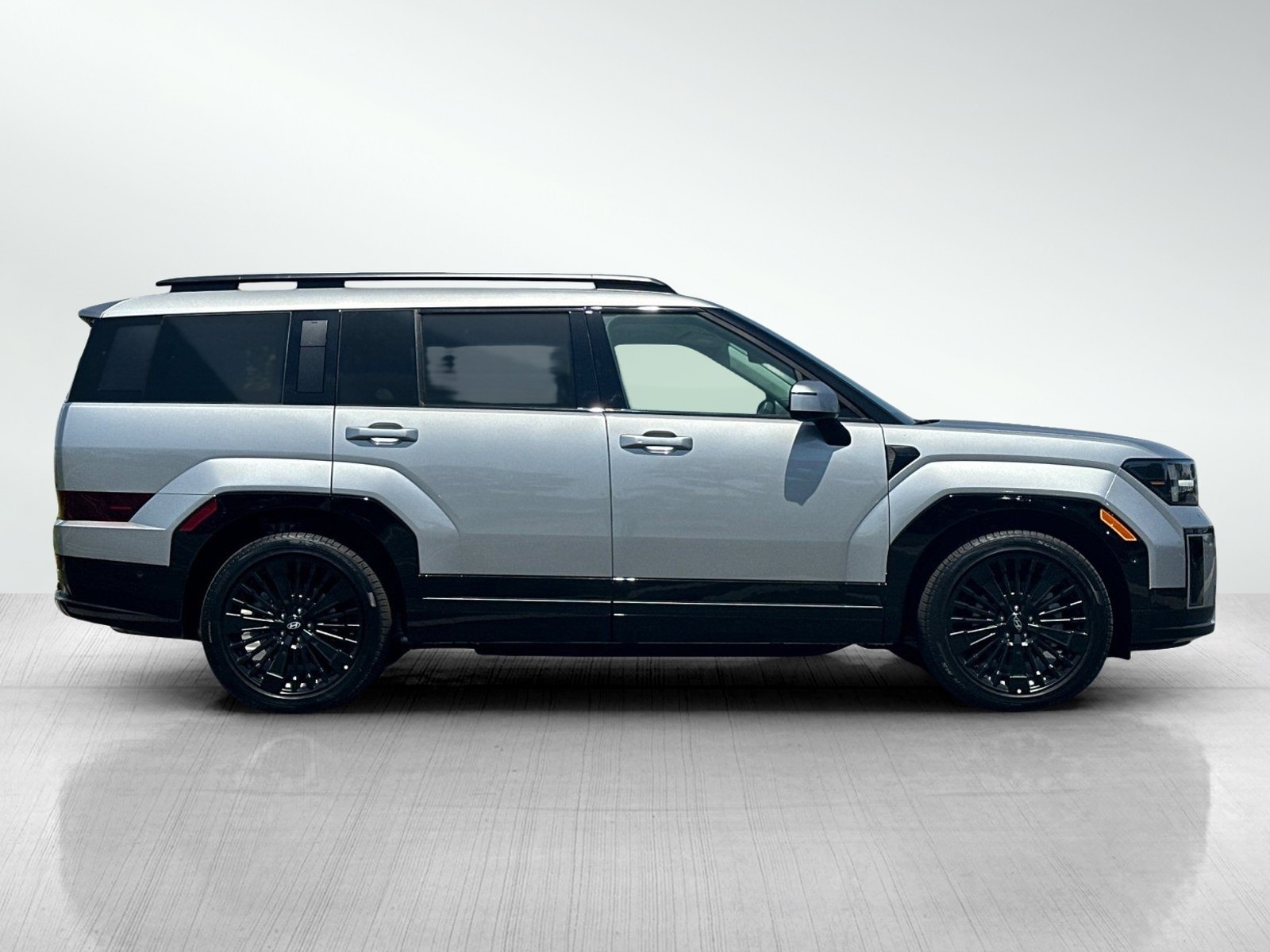 2025 Hyundai Santa Fe Calligraphy photo 3