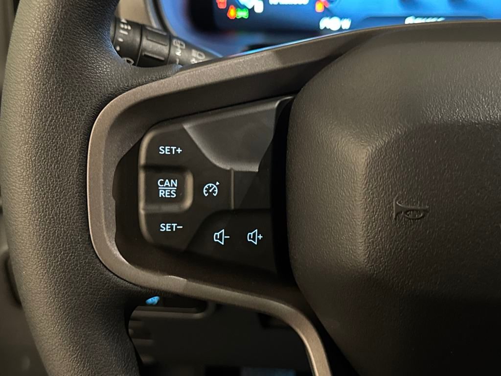 2025 Ford Bronco Base photo 23