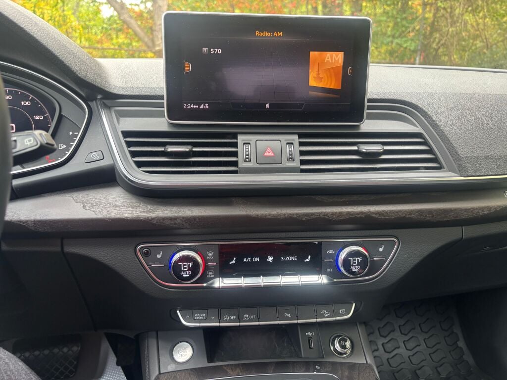 2020 Audi Q5 Premium Plus photo 21
