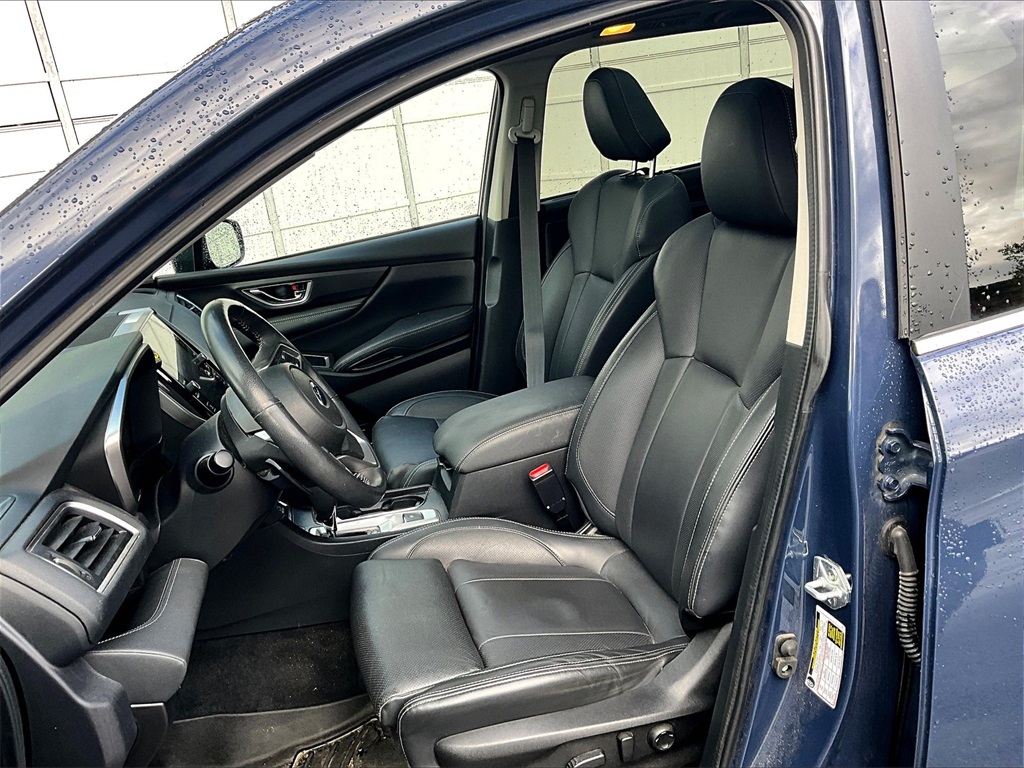 2023 Subaru Ascent Limited photo 6