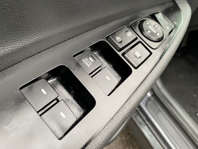 2019 Hyundai Tucson SE photo 14