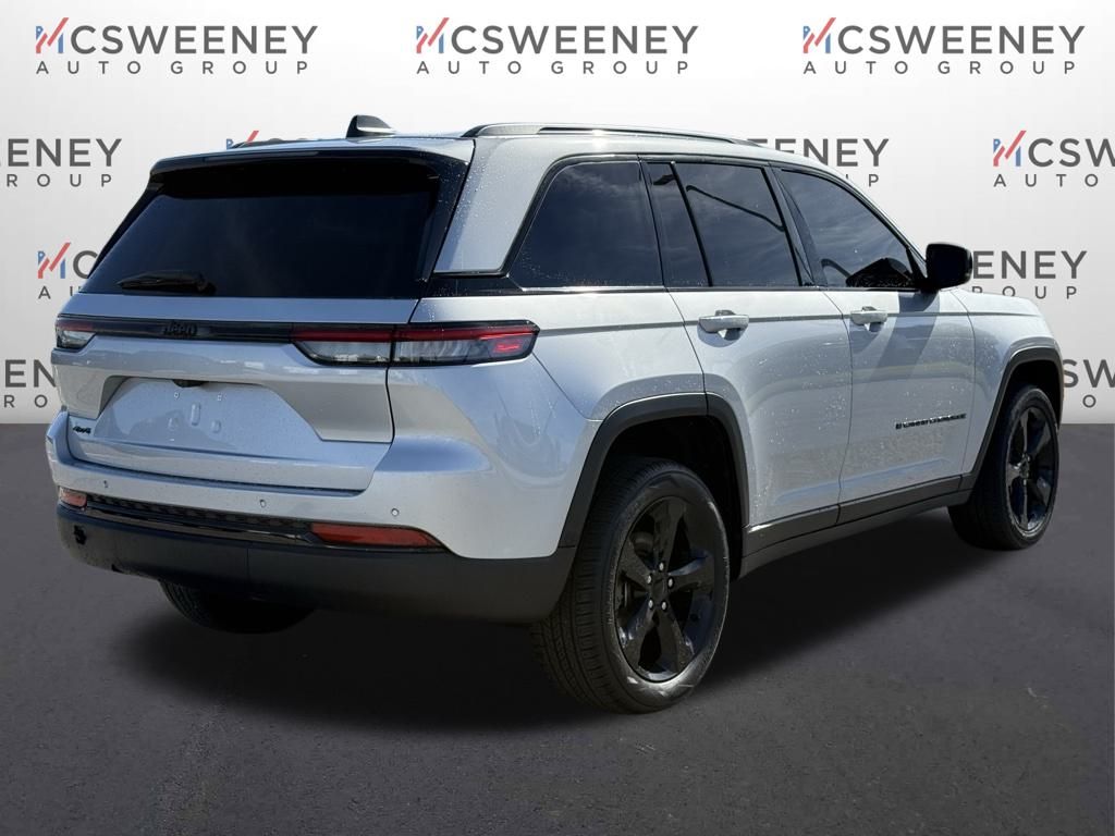 2023 Jeep Grand Cherokee Altitude X photo 4