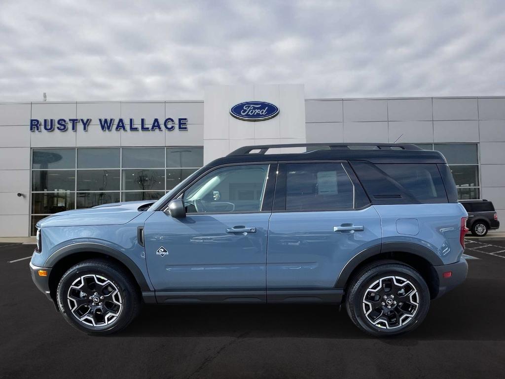 2025 Ford Bronco Sport Outer Banks's photo