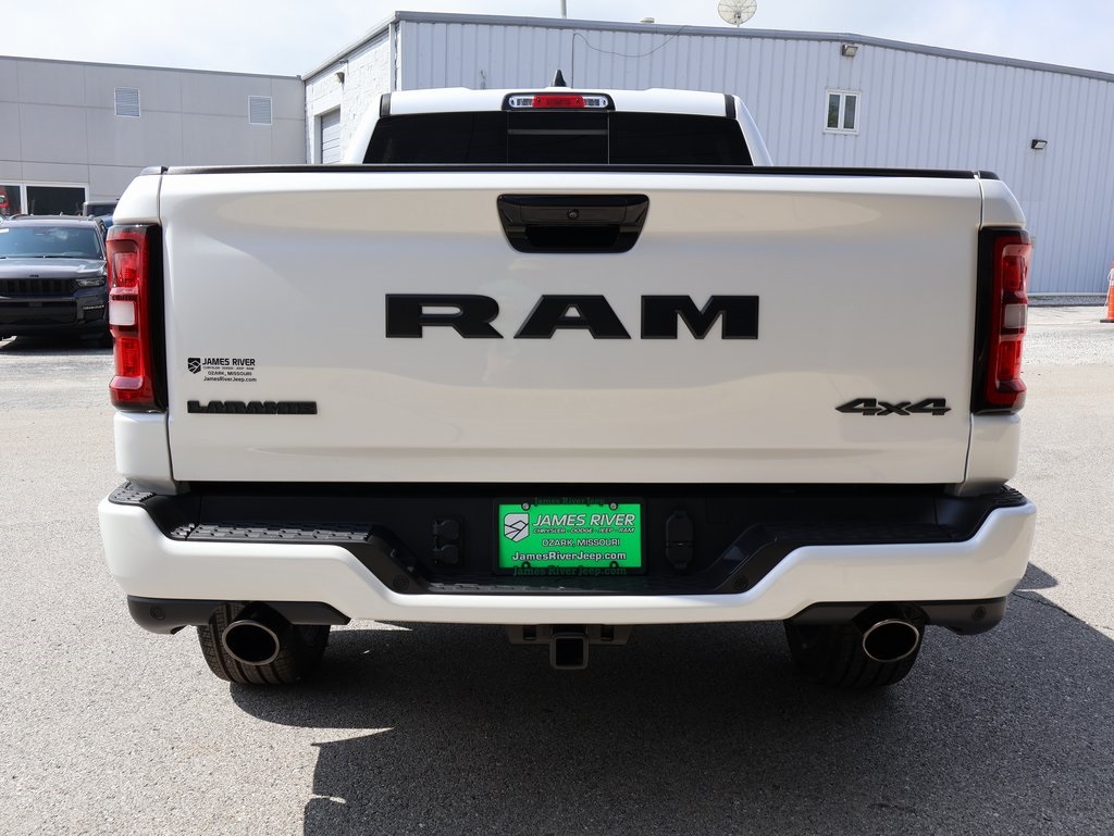 2025 Ram 1500 Laramie photo 4