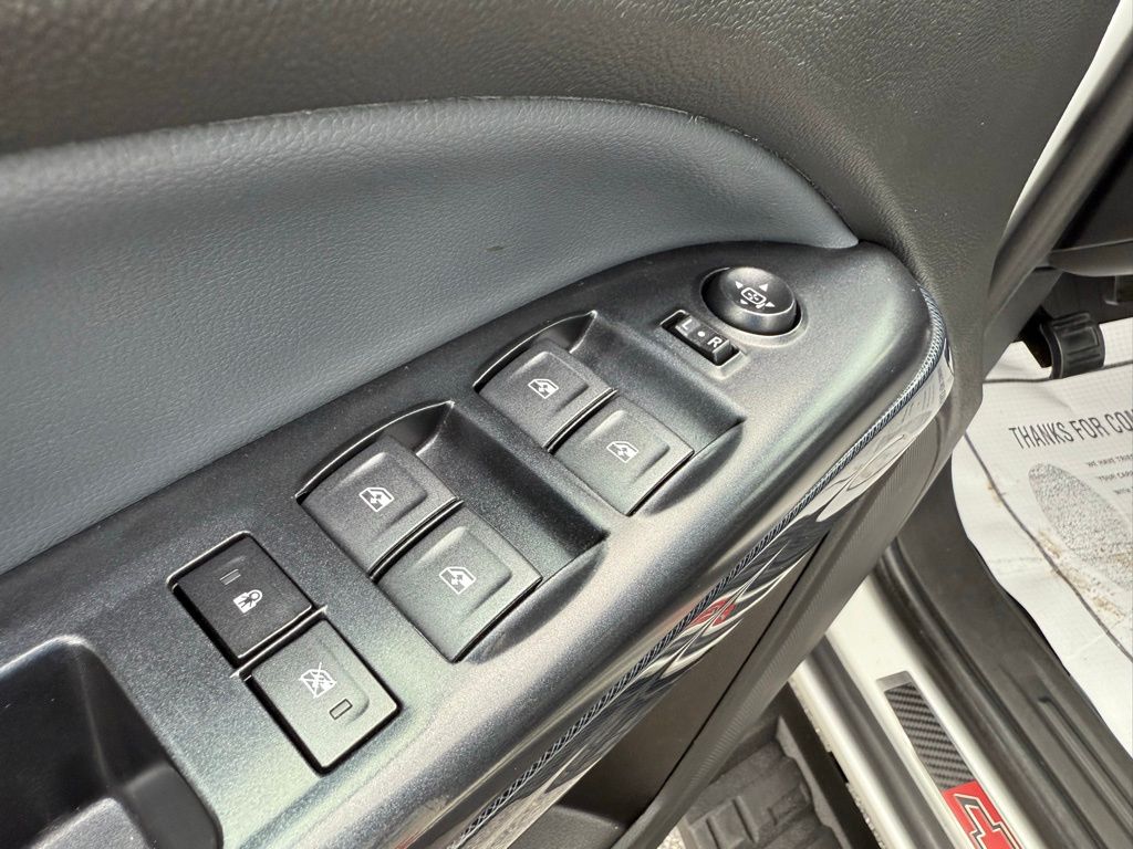 2020 Chevrolet Colorado Z71 photo 12
