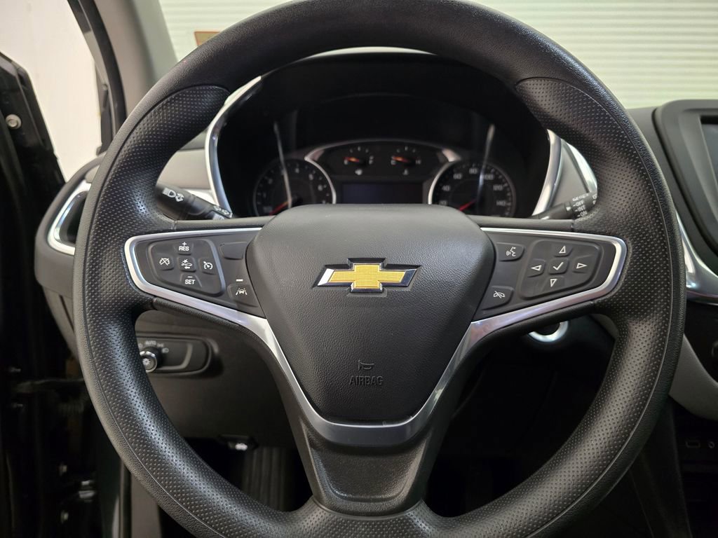 2023 Chevrolet Equinox LT photo 4