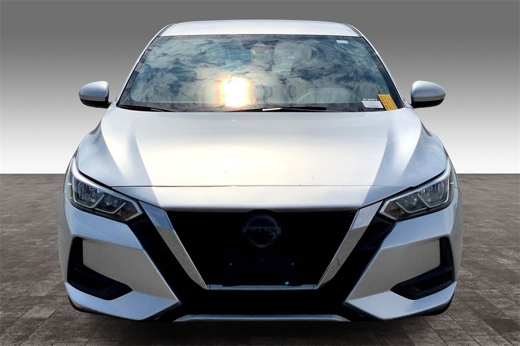 2021 Nissan Sentra SV photo 2