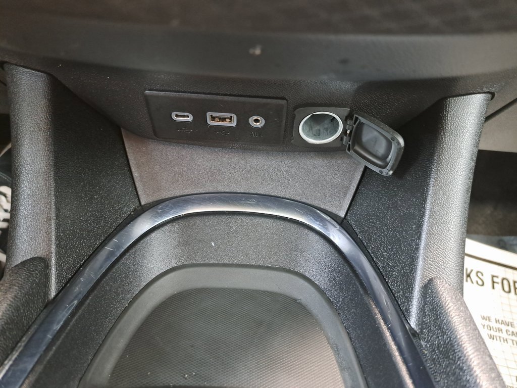 2024 Chevrolet Malibu 1LT photo 14