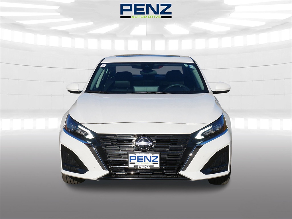 Certified 2025 Nissan Altima SL with VIN 1N4BL4EW3SN312278 for sale in Rochester, Minnesota