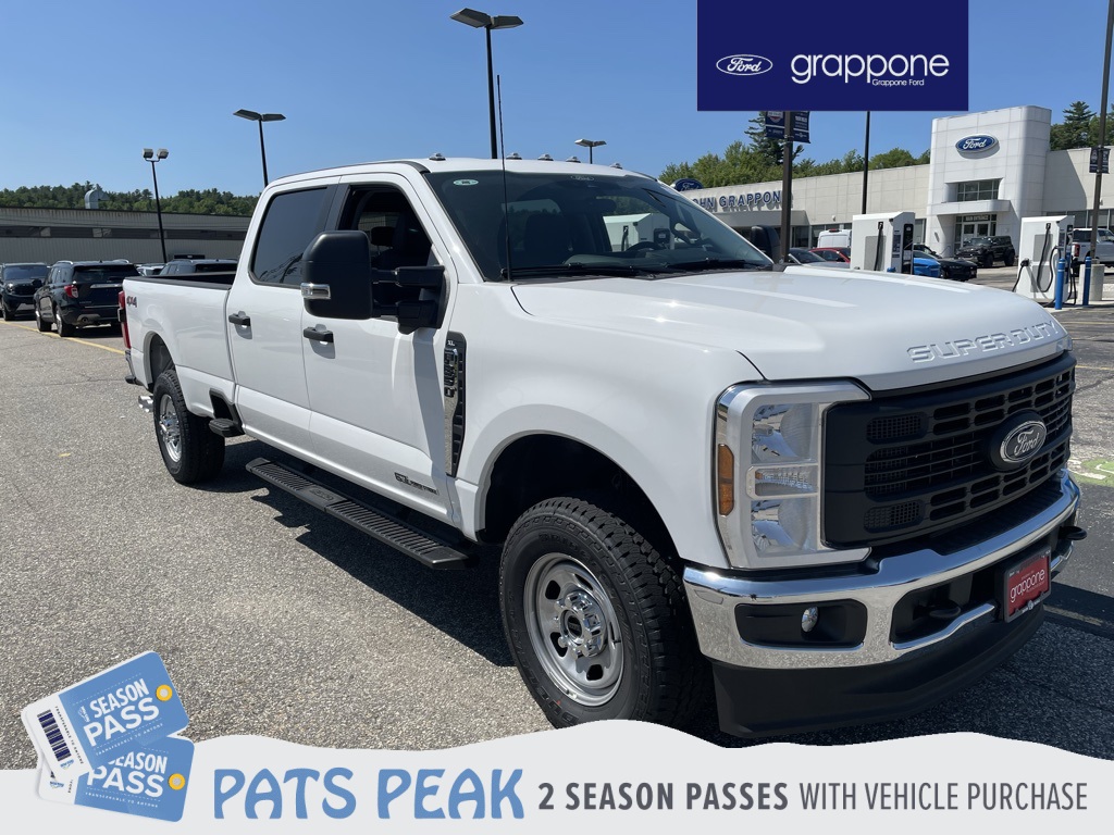 2025 Ford F-350 Super Duty XL's photo