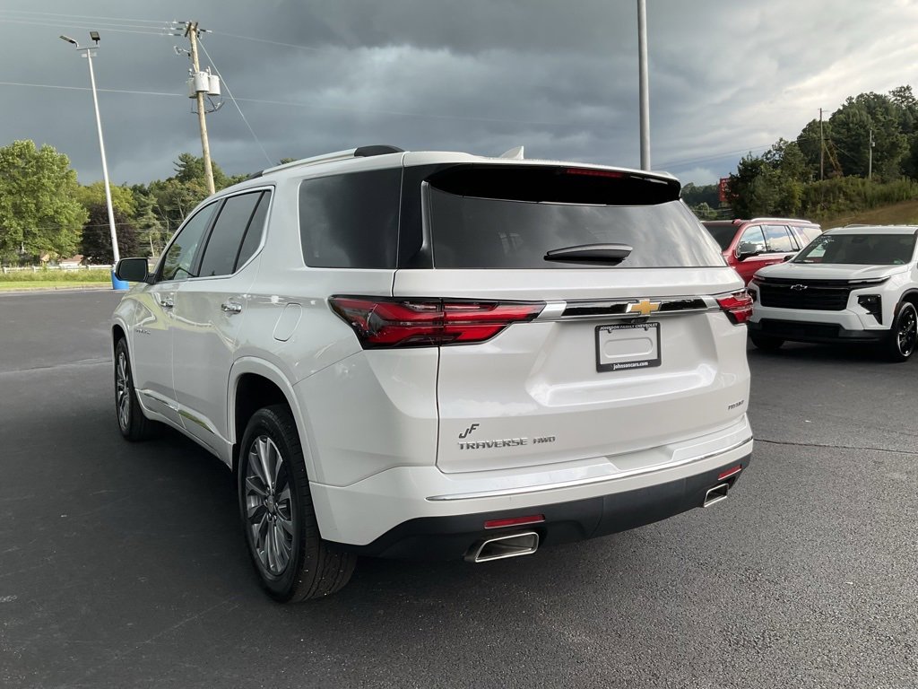 2023 Chevrolet Traverse Premier photo 16