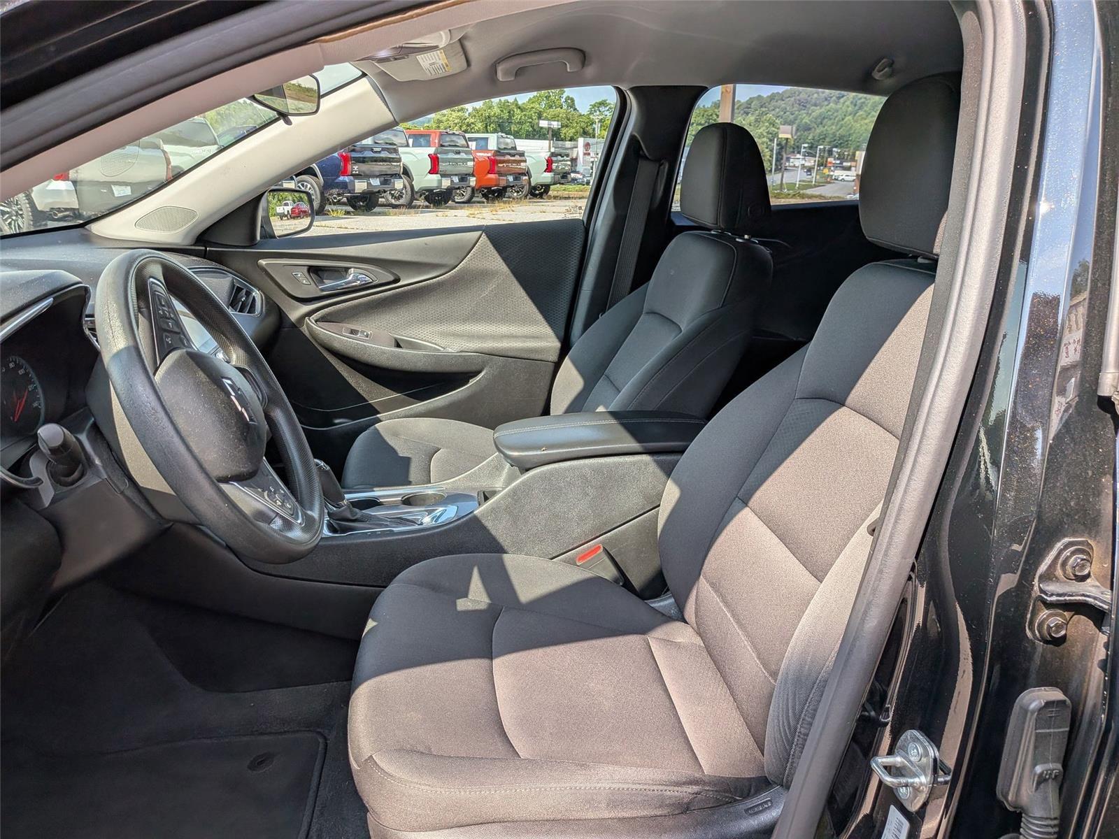 2020 Chevrolet Malibu 1LT photo 13