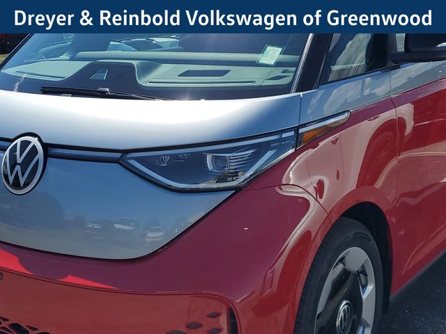 2025 Volkswagen ID. Buzz Pro Plus photo 9