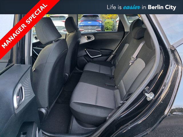 2020 Kia Soul LX photo 16