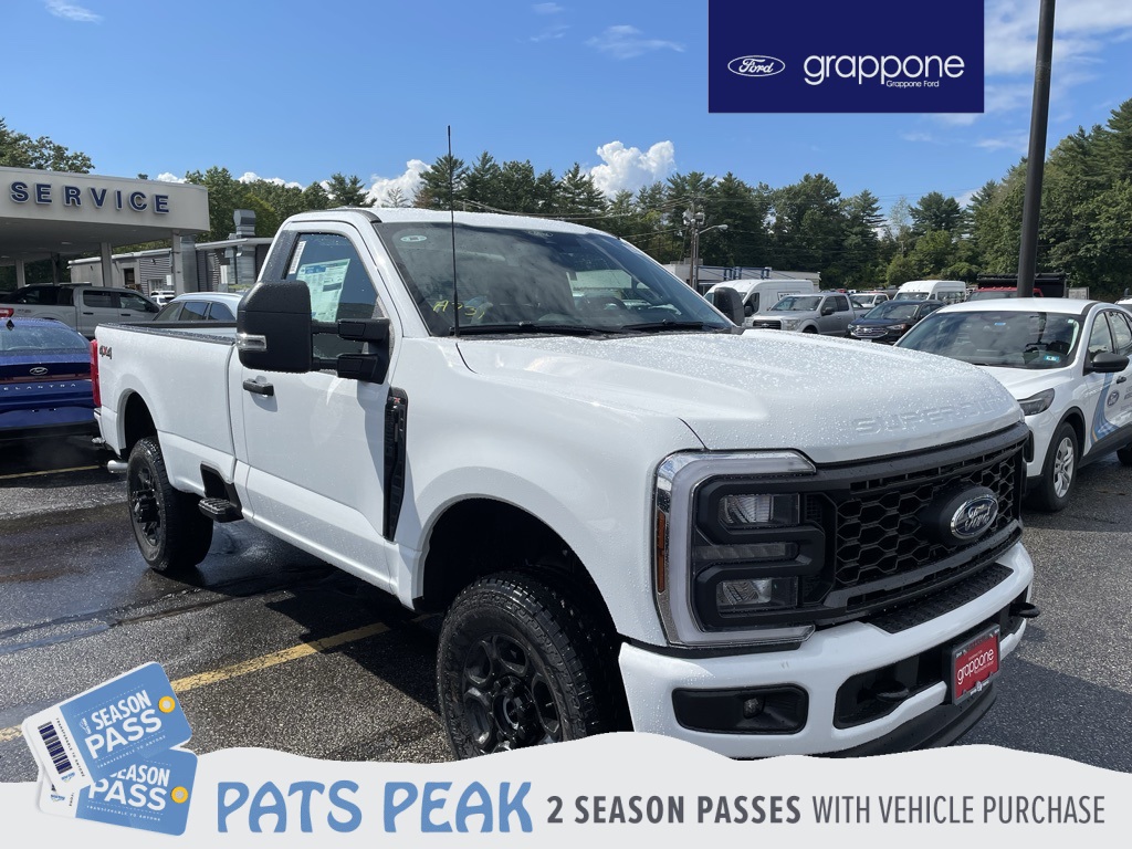 2026 Ford F-350 Super Duty XL's photo